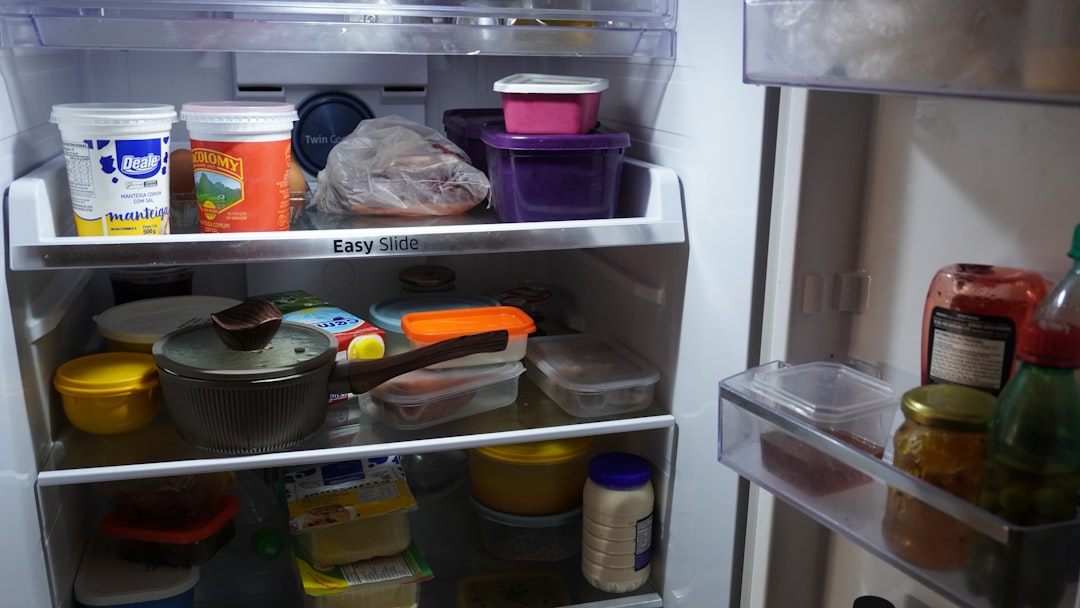 Tủ lạnh gia đình sắp xếp gọn gàng